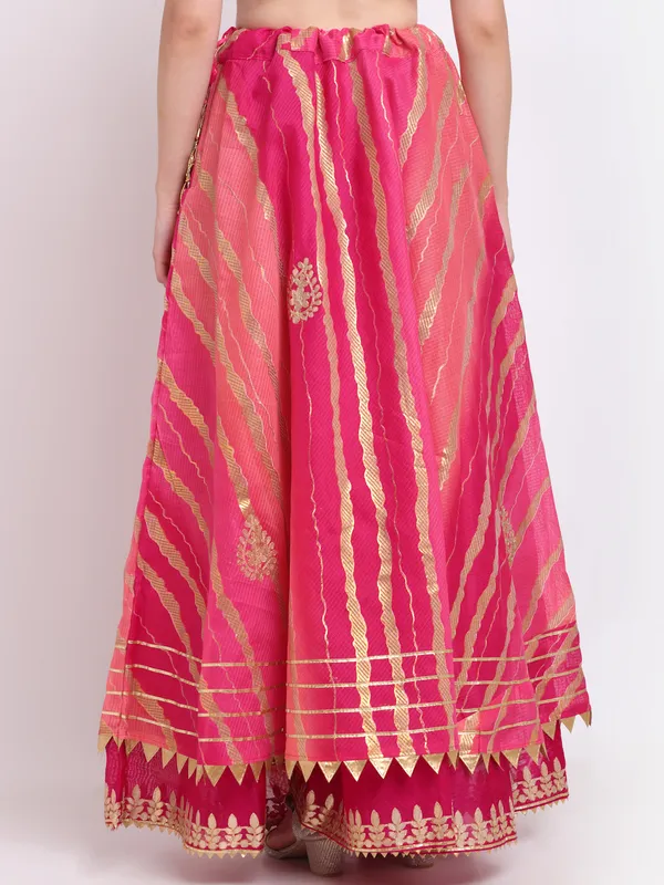 Magenta_Cotton_Kota_Doriya_Gota_Patti_Work_Skirt_For_Women