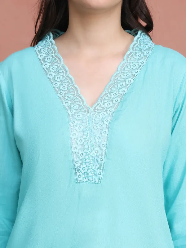 Sea_Green_Cotton_Solid_Casual_Kurta_Sets_For_Women