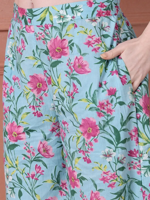 Turquoise_Blue_Cotton_Printed_Casual_Kurta_Sets_For_Women