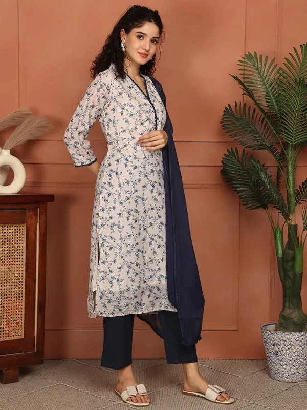 Grey_Cotton_Printed_Casual_Kurta_Sets_For_Women