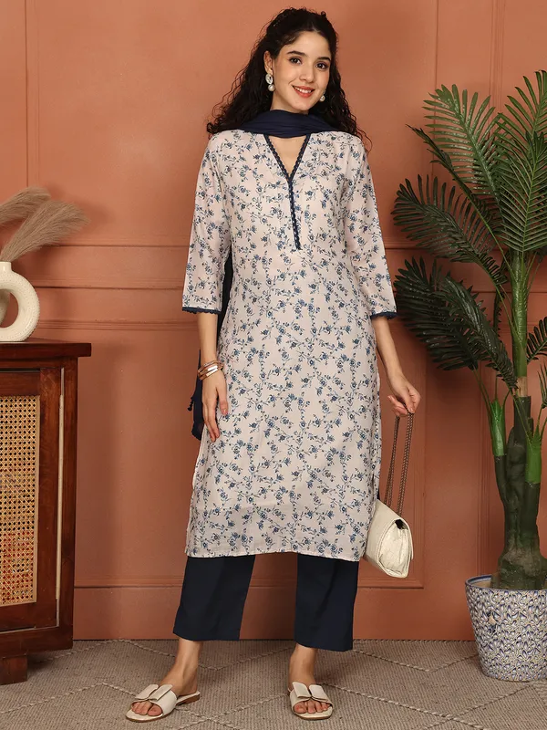 Grey_Cotton_Printed_Casual_Kurta_Sets_For_Women