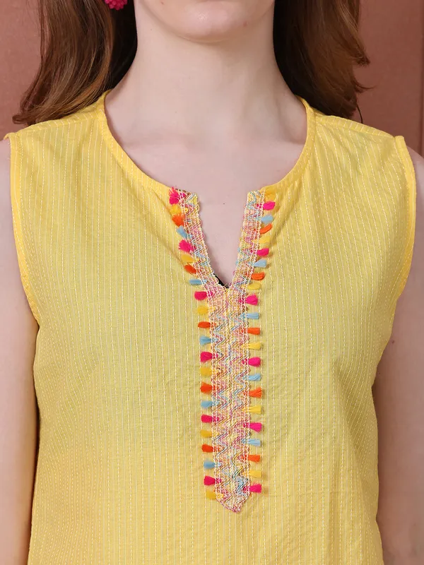Yellow_Cotton_Embroidered_Casual_Kurta_Sets_For_Women