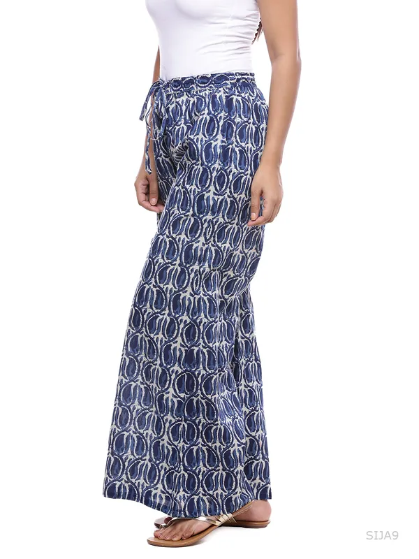 Blue_Cotton_Printed_Regular_Palazzos_For_Women