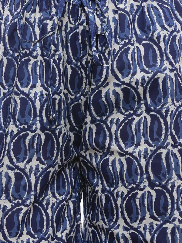 Blue_Cotton_Printed_Regular_Palazzos_For_Women