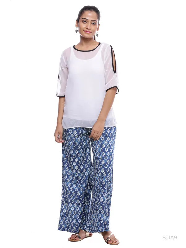 Blue_Cotton_Printed_Regular_Palazzos_For_Women