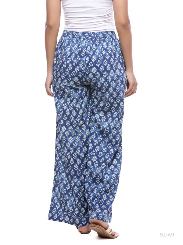Blue_Cotton_Printed_Regular_Palazzos_For_Women
