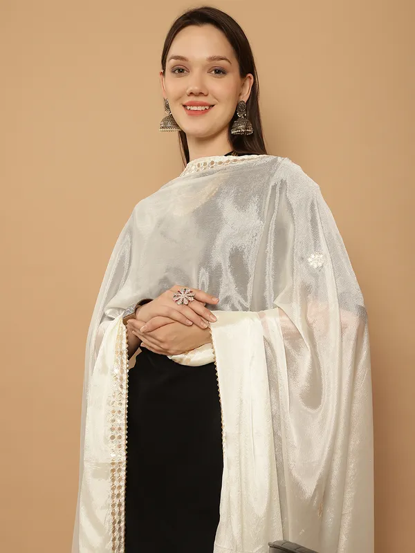 Off_White_Crepe_Gota_Patti_Work_Ethnic_Dupatta