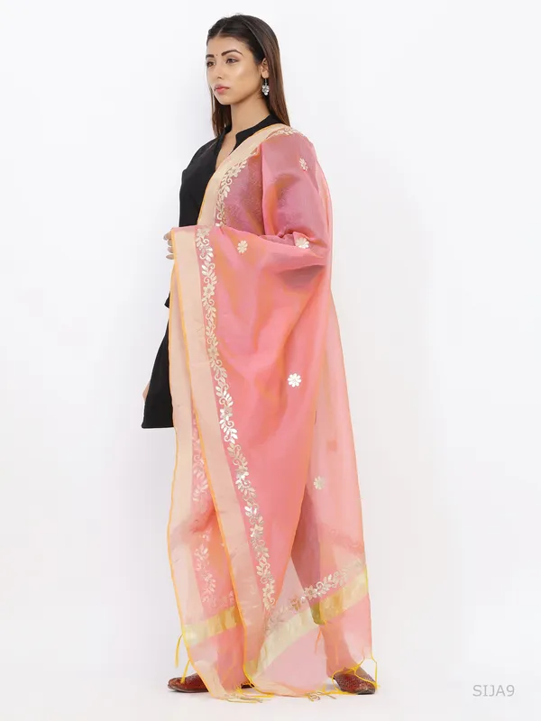 Rose_Gold_Chanderi_Cotton_Gota_Patti_Work_Dupatta