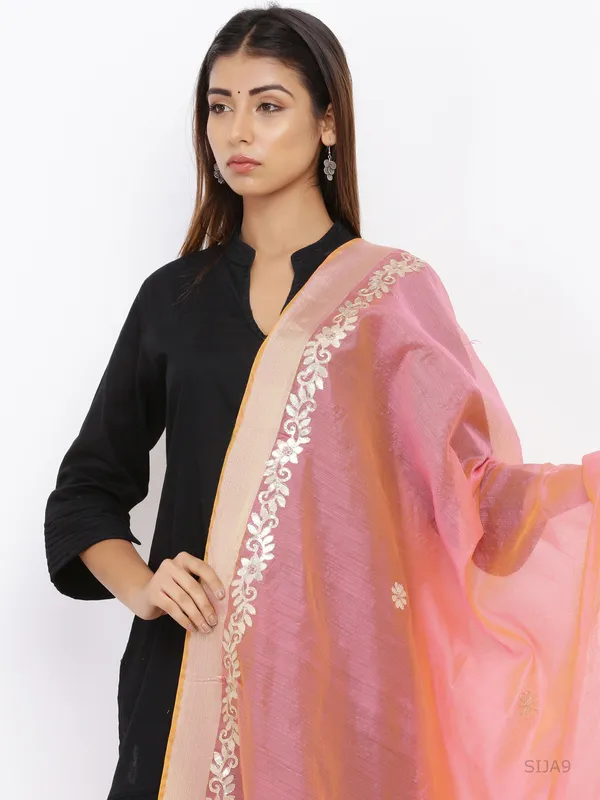 Rose_Gold_Chanderi_Cotton_Gota_Patti_Work_Dupatta