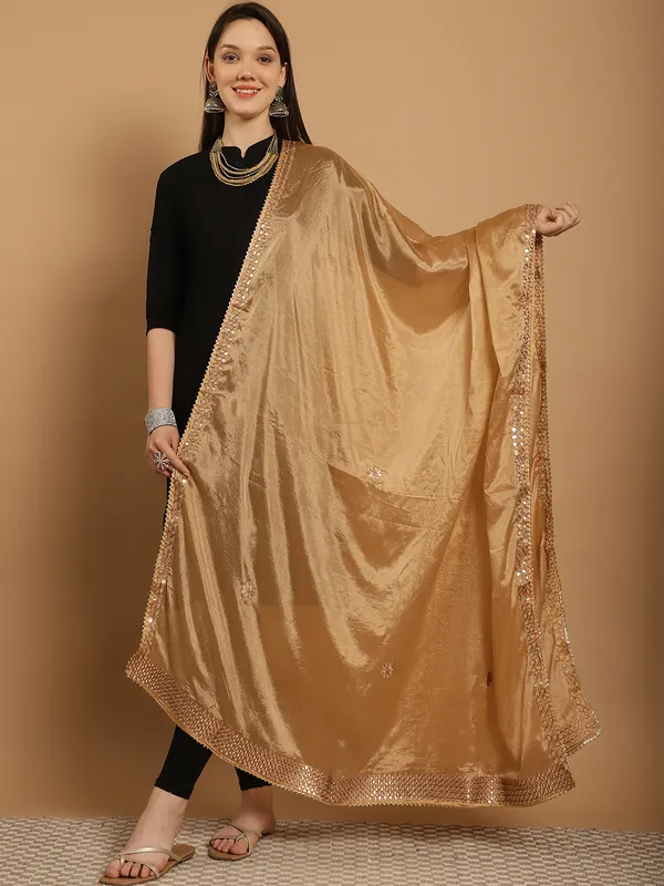 Gold_Crepe_Gota_Patti_Work_Ethnic_Dupatta