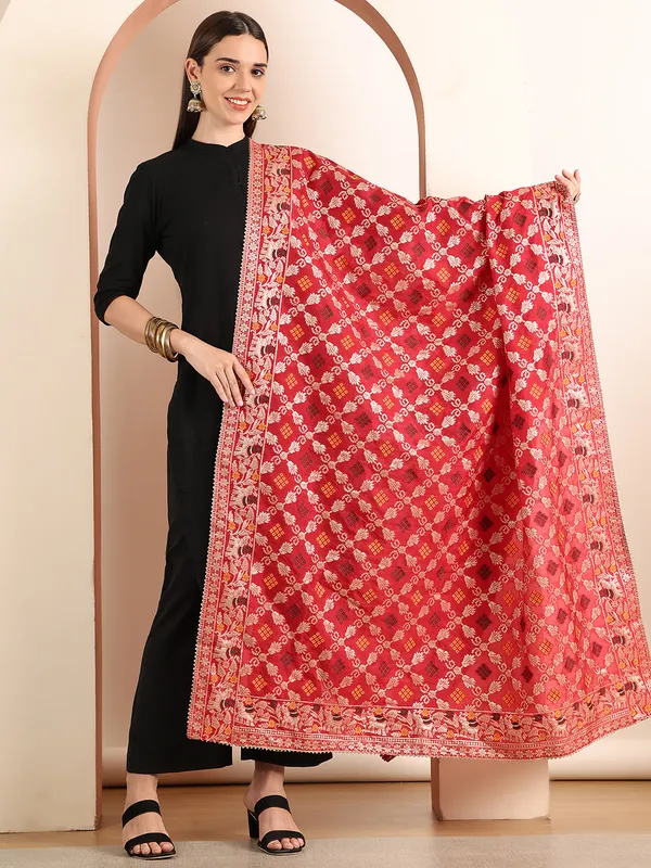 Red_Banarasi_Silk_Hand_Tie-Dye_Bandhej_Dupatta
