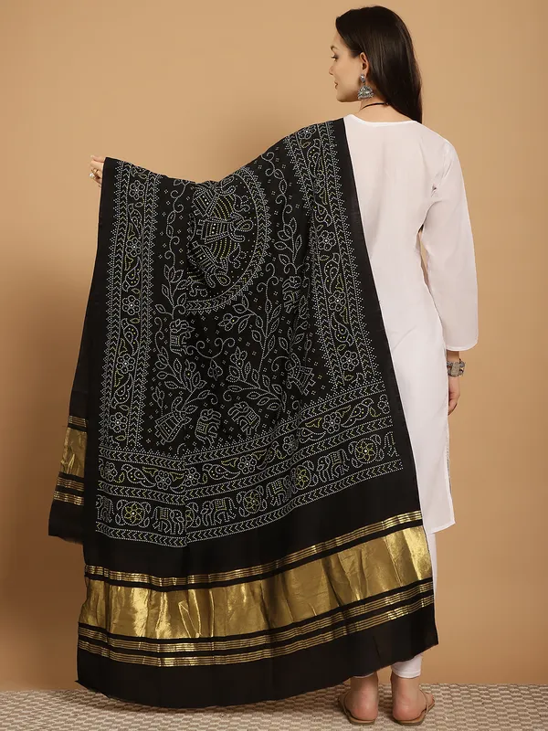 Black_Muslin_Bandhej_Ethnic_Dupatta