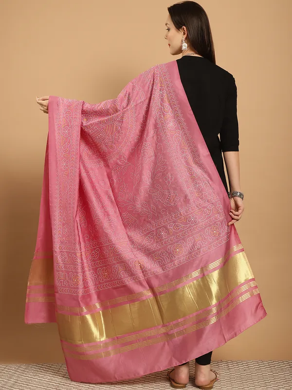 Pink_Muslin_Bandhej_Ethnic_Dupatta