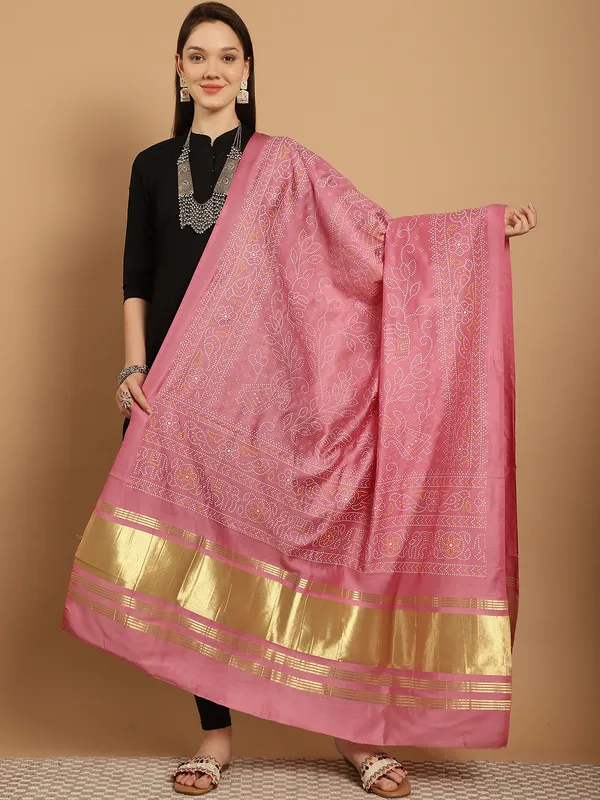 Pink_Muslin_Bandhej_Ethnic_Dupatta