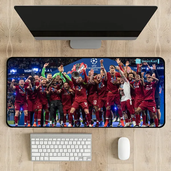 Lvp_Champions_2019_career_Teams_Desk-Mat