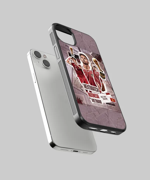 Sandy_Walsh,_Pratama_Arhan,_Asnawi_Mangkualam_Glossy_Metal_Tpu_Case