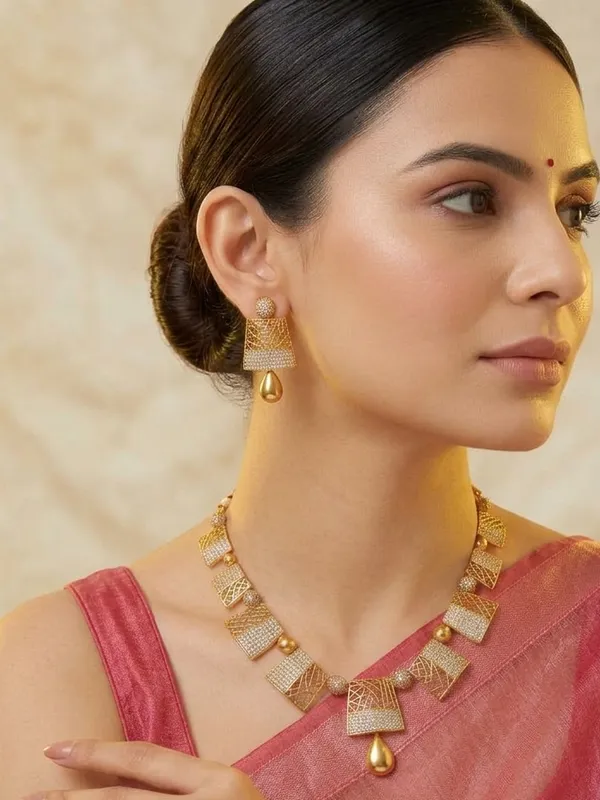 SUNHERIN_ANTIQUE_NECKLACE_SET