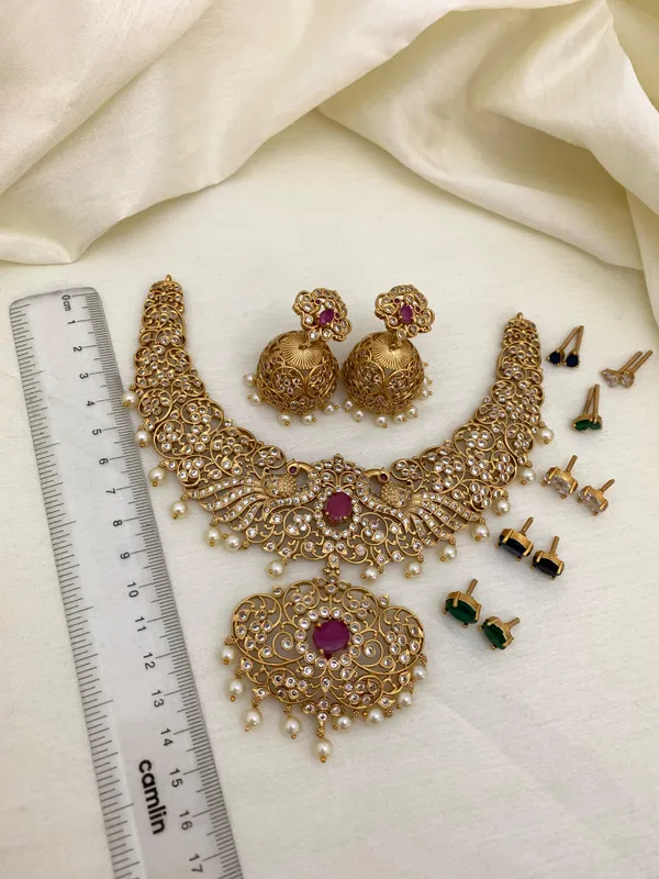GINI_CHANGEABLE_SHORT_NECKLACE_SET