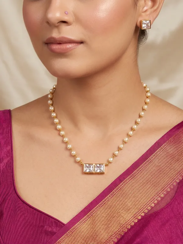 Latest_Double_stone_Ad_pendant_with_single_line_Pearl_Mala_set