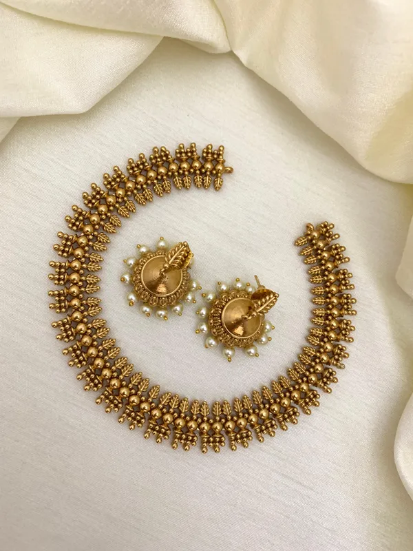 TRINA_MATTE_NECKLACE_SET