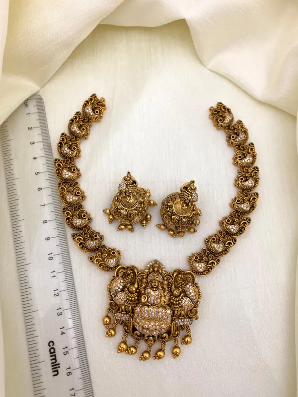 Deepna_antique_laxmi_necklace_set