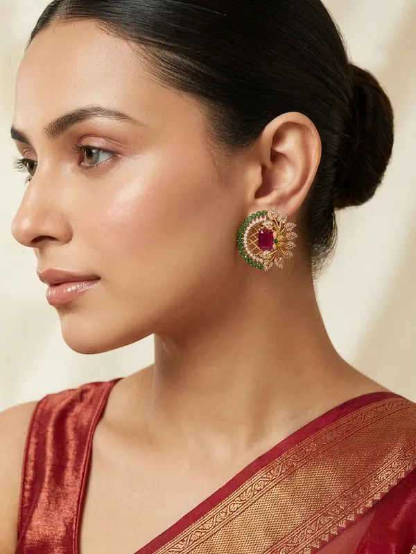 Exclusive_Flower_designed_Ear_stud