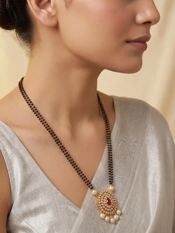 Elegant_Ad_matte__Mangalsutra_set