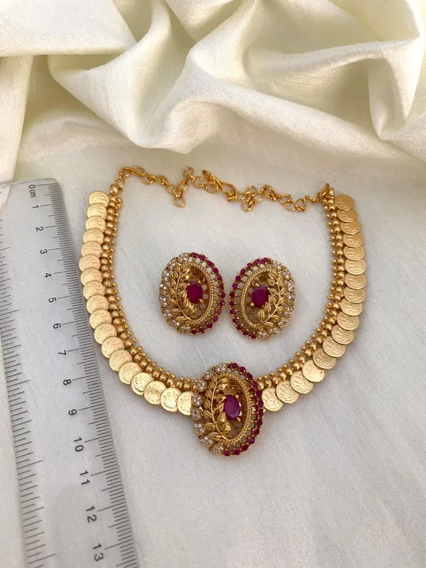 Floral_Design_Coin_Necklace_Set