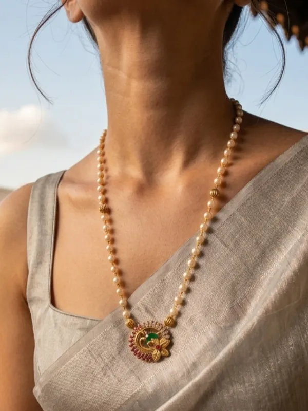 KRISHI_PEARL_AND_GOLD_BEAD_NECKLACE