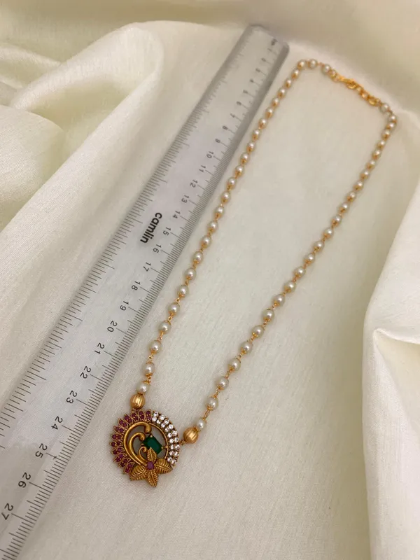 KRISHI_PEARL_AND_GOLD_BEAD_NECKLACE