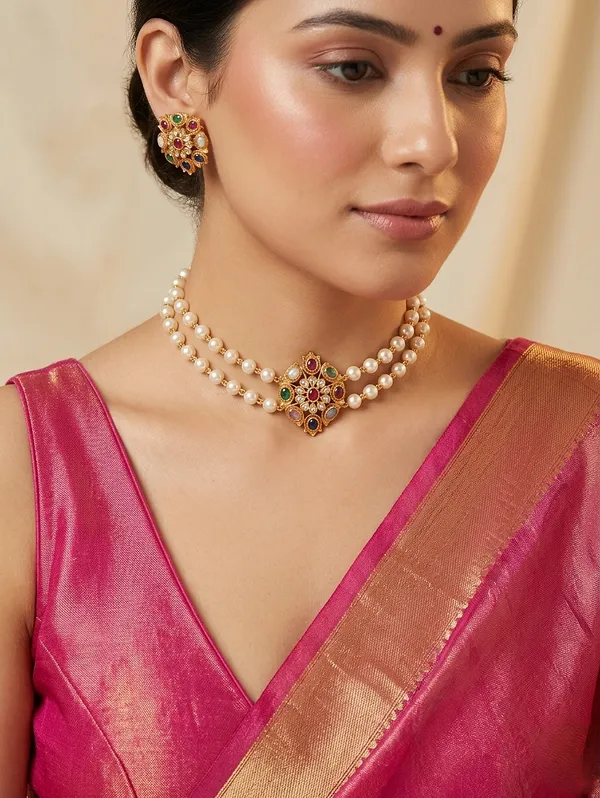 Elegant_matte_finish_navratan_Chokerset_with_Earring