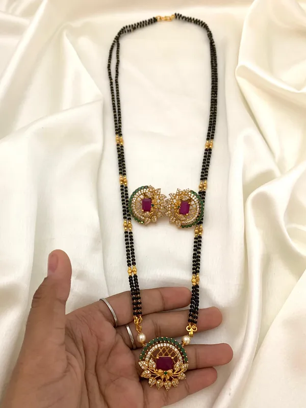 MANUJA_MANGALSUTA_WITH_EARRING(24_INCHES)