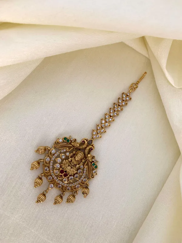 NARAYANI_ANTIQUE_MAANG_TIKA