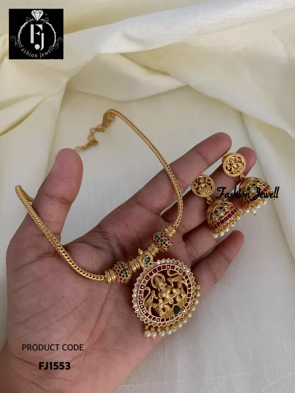 sanvi_necklace_set