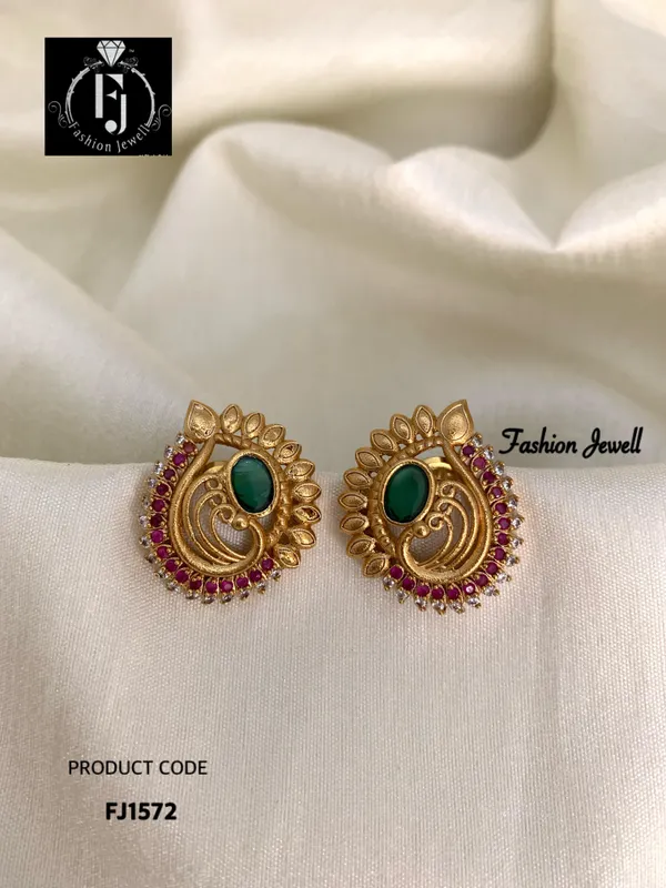 Rukmini_Ear_Studs