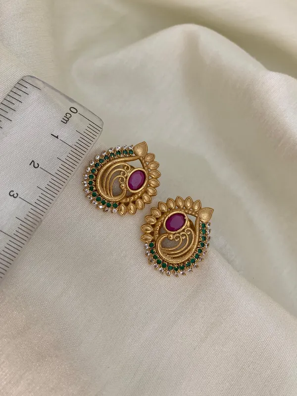 Rukmini_Ear_Studs