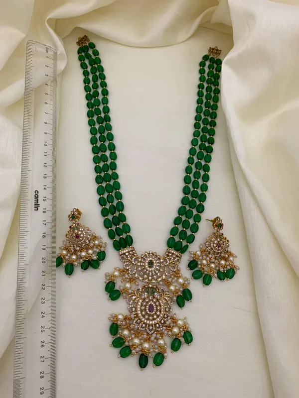 Divyanka__Necklace__Set