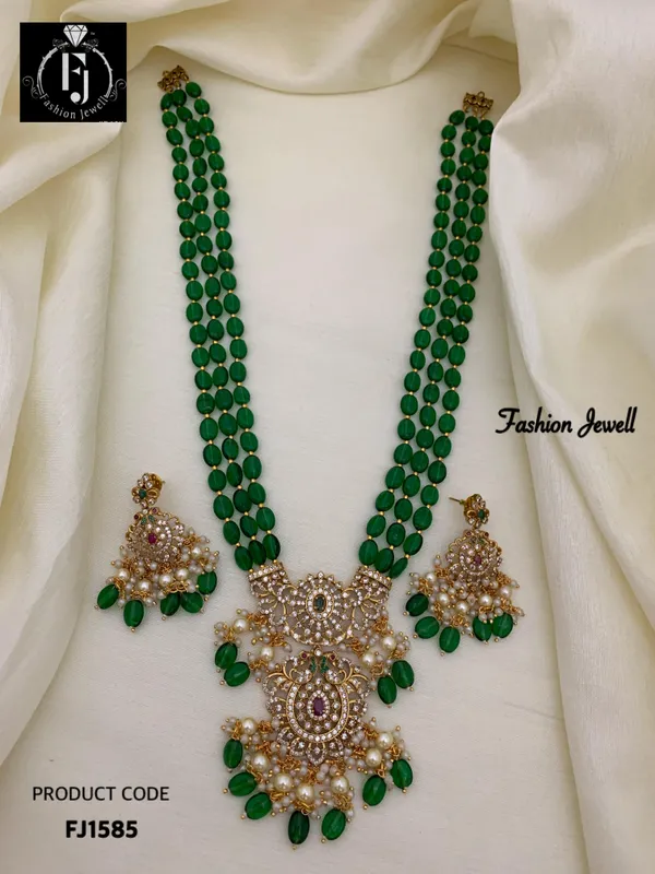 Divyanka__Necklace__Set