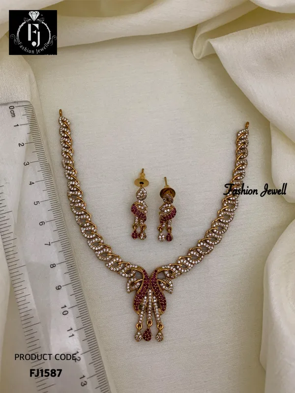 Aadhya_Antique_Necklace_Set