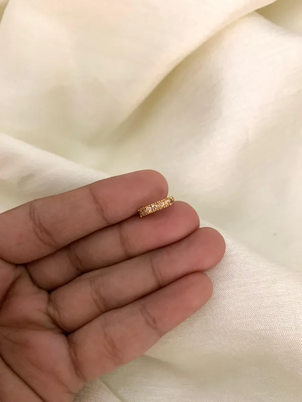 OGAN_GOLD_FINISH_NOSEPIN