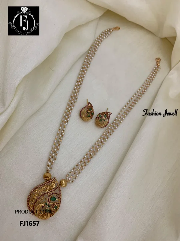 ETIL_LAYER__STRING_NECKLACE_SET