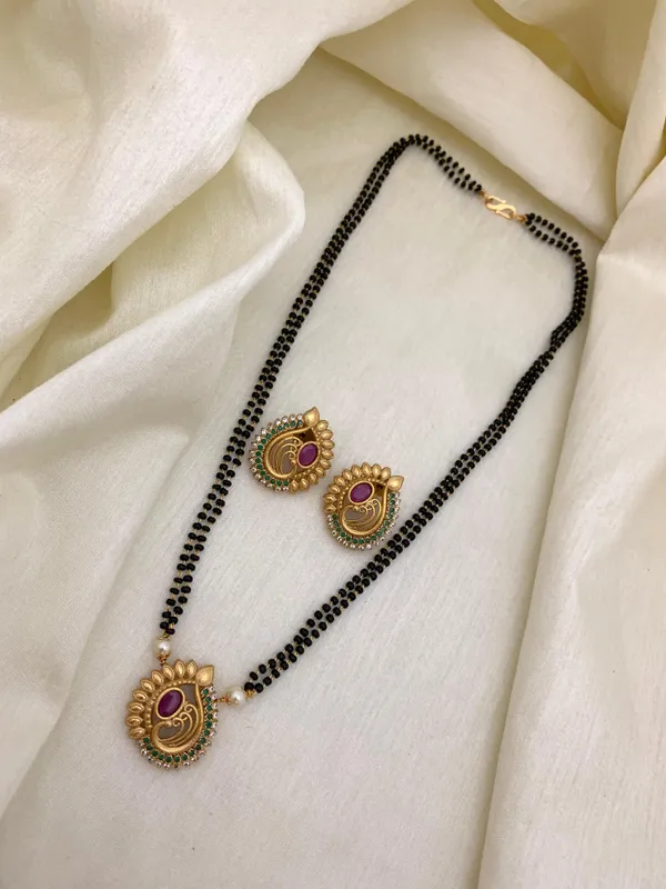 SKRIM_MANGALSUTRA_WITH_STUDS
