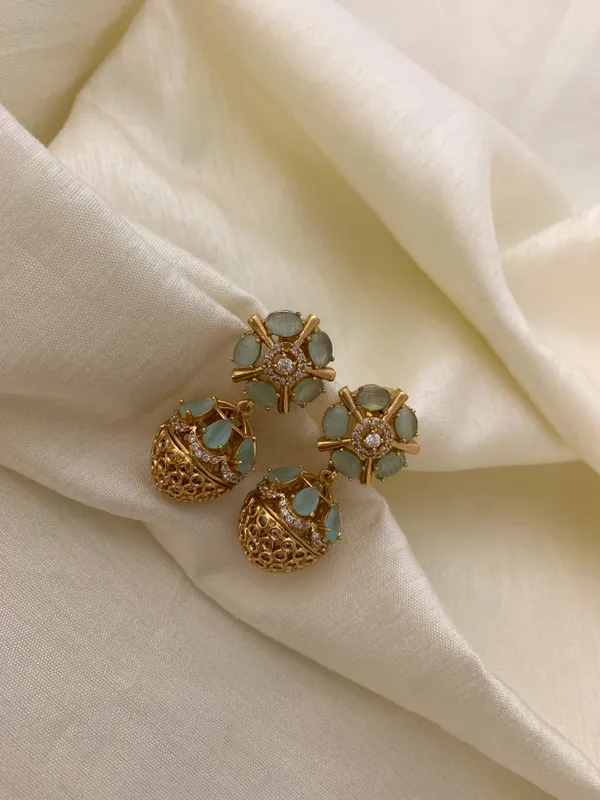 MINI_FLORAL_POT_JHUMKIS