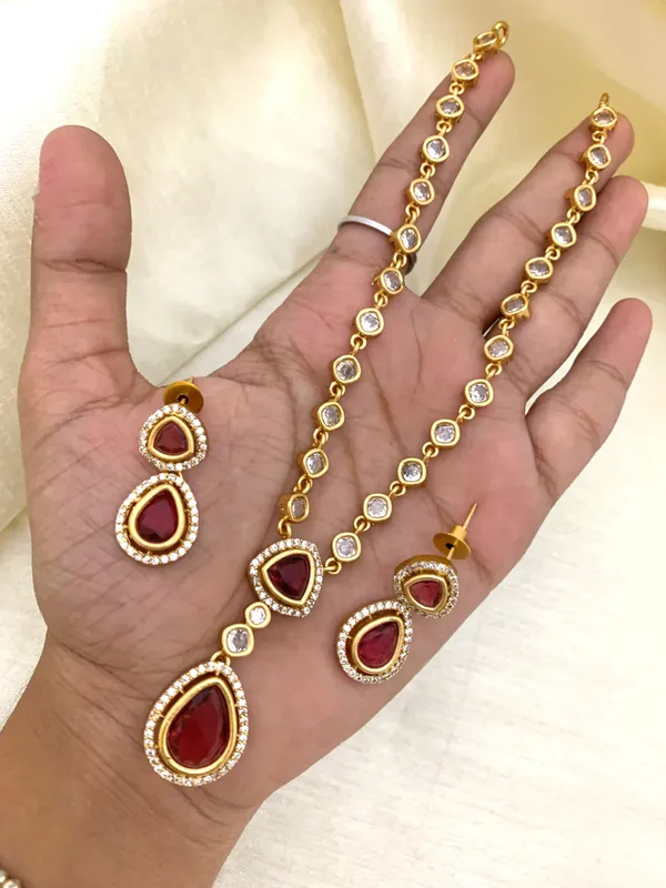 BINAR_ANTIQUE_NECKLACE_SET