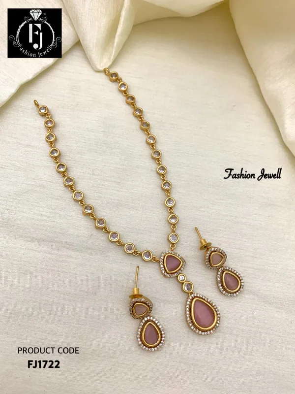 BINAR_ANTIQUE_NECKLACE_SET