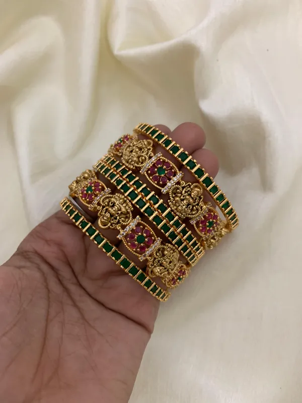 NAKSHI_LAKSHMI_BANGLE_SET