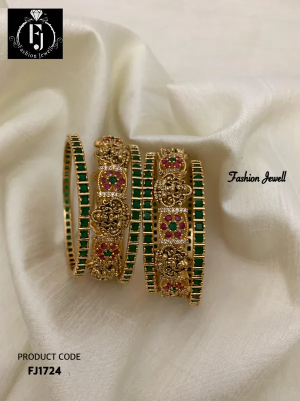 NAKSHI_LAKSHMI_BANGLE_SET
