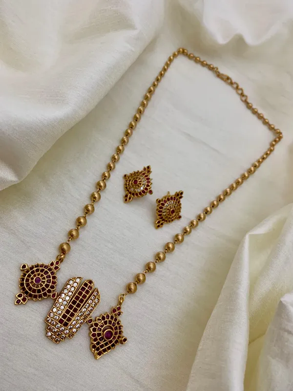 PERUMAL_BALL_CHAIN_PENDENT_SET
