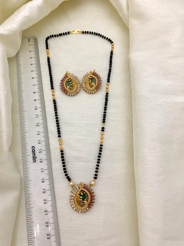 NAARI_SINGLE_STRAND_MANGALSUTRA_SET