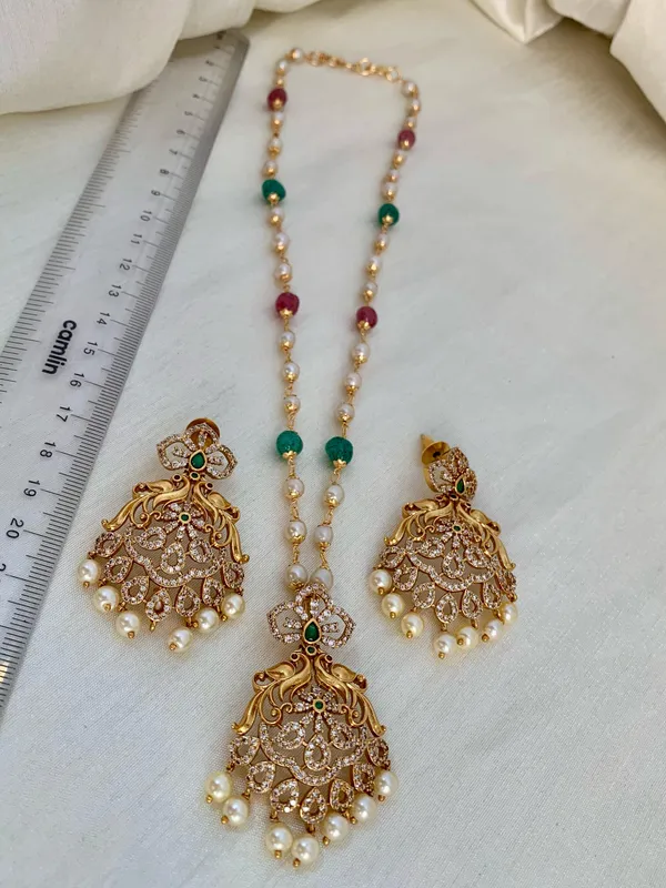 TILBURRY_GEMS_&_PEARL_PENDENT_SET